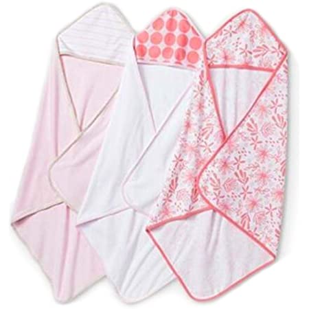 Monkey Peeker Hooded Bath Towel