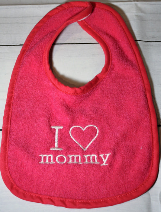 I <3 Mommy Bib