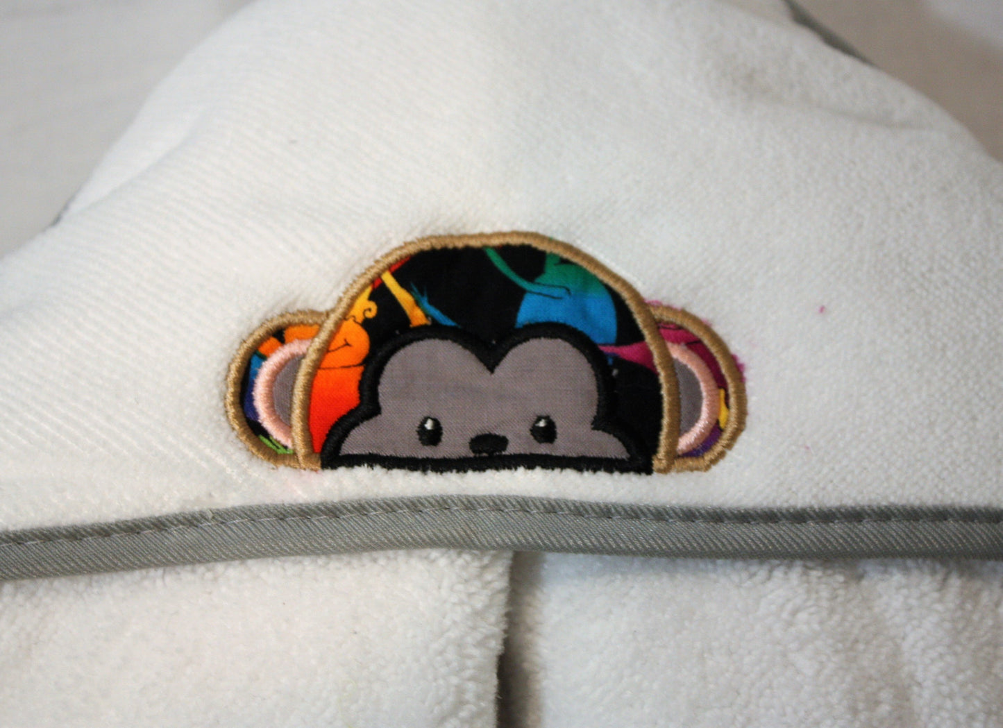 Monkey Peeker Hooded Bath Towel