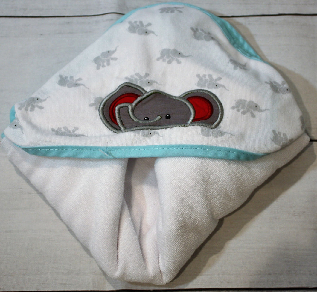 Elephant Peeker Hooded Bath Towel