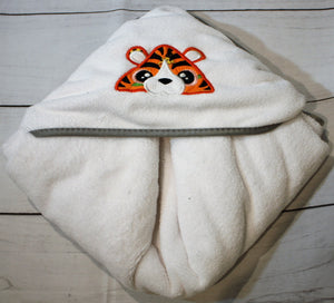 Tiger Peeker Hooded Bath Towel