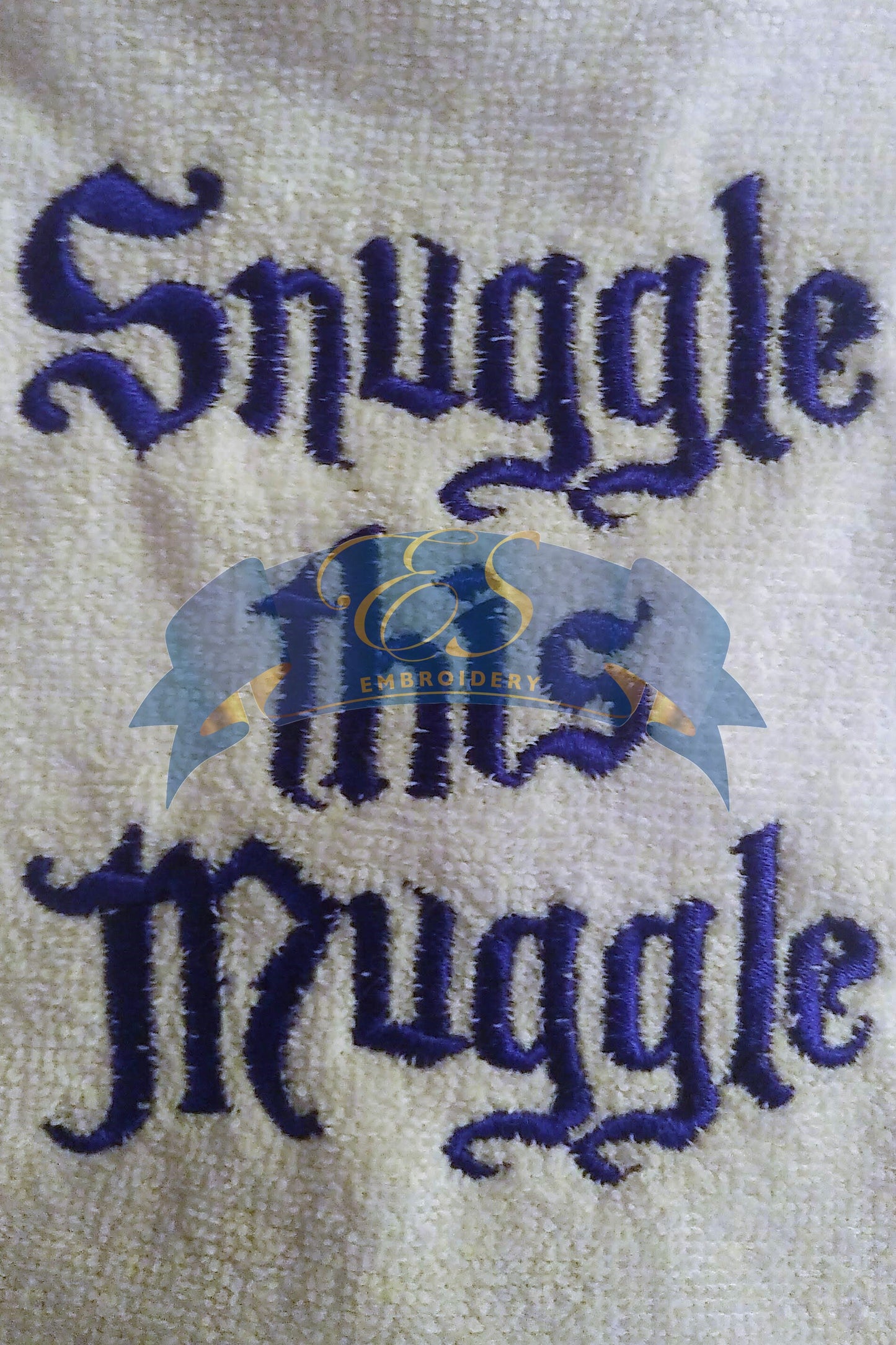 Snuggle this Muggle Bib